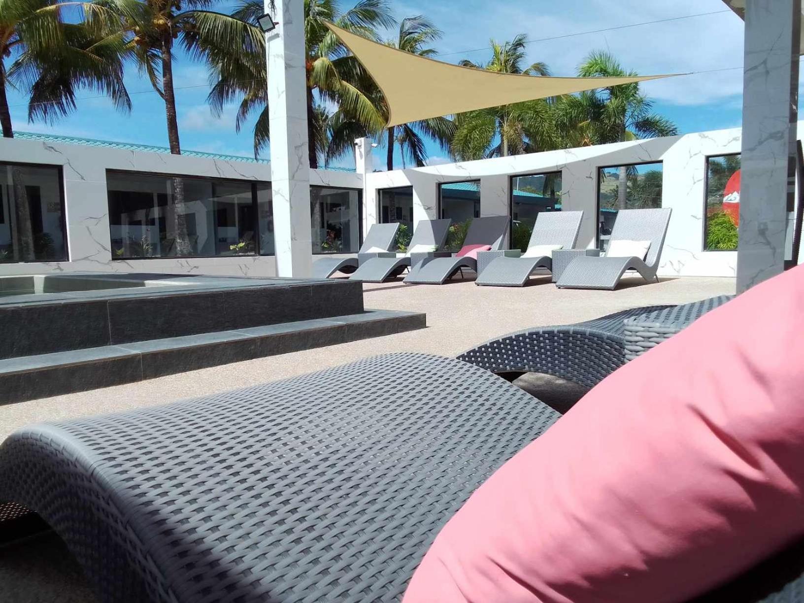 เคฟ บีช รีสอร์ต Hotel Dingalan ภายนอก รูปภาพ